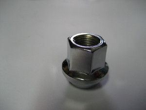 Kerékanya M12x1,5 kúpos nyitott fejjel