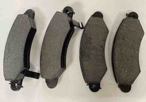 Fékbetét - első - Suzuki 55200-80E10 - (kompatibilitás: lásd a leírásban!)