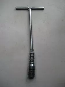 Gyertyakulcs 21 mm, 195 mm hosszúságú