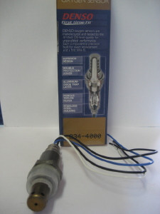 Lambdaszonda, 4 vezetékes, titánium (250-24400) (Suzuki)