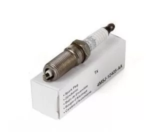 Ford Motorcraft gyújtógyertya (OE: 2050957, 4M5J-12405-AA) – M14 x 1,25 – menethossz 25 mm – kulcsnyílás 16 mm (kompatibilitás: lásd a leírásban!)