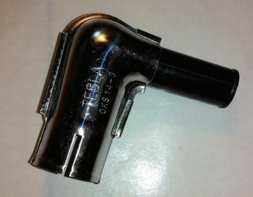 Tesla OKS14-3 fémházas, hajlított gyertyapipa