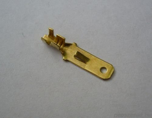 Csúszósaru kábelvég füles hosszú (apa) 6,3mm 100db   73409    elektromos