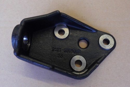 Differenciálmű bal tartó (öntvény) – 2121-2301063 Niva