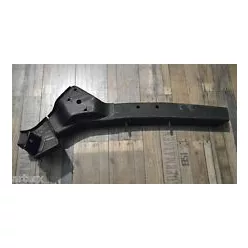 Doblemez hossztartó bal – Lada Niva (2121-8403281)