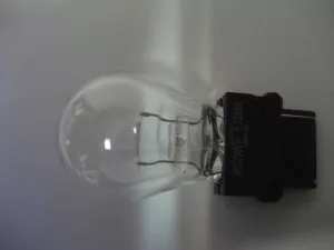 Osram 3156 izzó – 12V / 27W – W2.5x16q