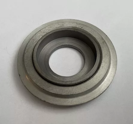 Trabant 601 első főtengely labirint tömítés (régi típus)