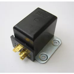   Trabant és Wartburg 12V gyári mechanikus fényváltó relé