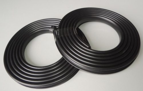 Esőcsatorna díszléc (pár) Fiat 126, 125 modellekhez