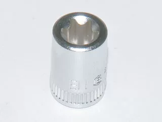 Torx crowa 1/4" T15 – 208+6115