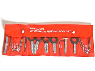 WT04136 rádió kiszerelő készlet AT8072