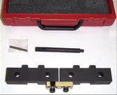 AT1105 vezérműtengely rögzítő