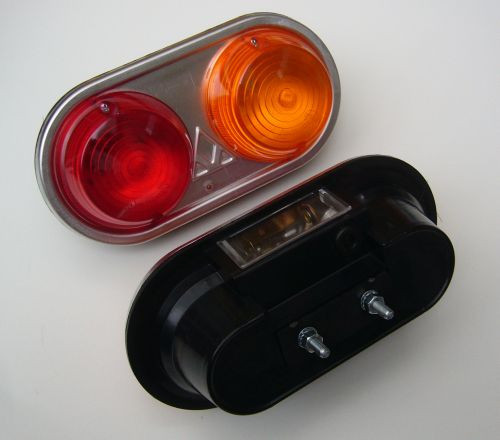 Egyesített hátsólámpa pár, 2 kerek búrás – „villtesz”