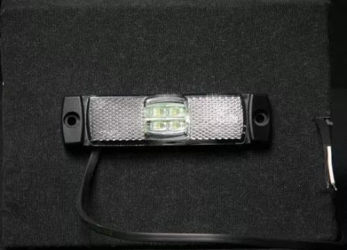 Fristom FT-017B LED-es fehér helyzetjelző lámpa