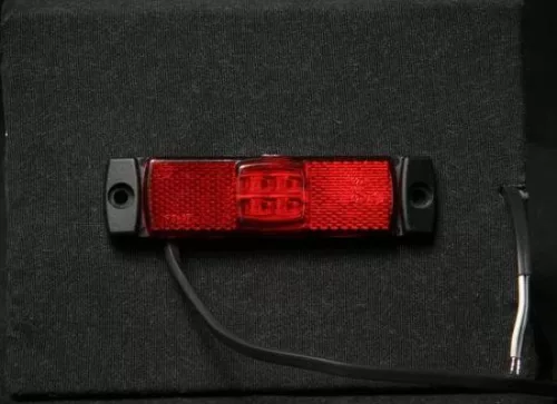 Fristom FT-017C LED-es piros helyzetjelző lámpa
