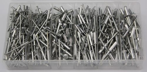 C0405 popszegecs készlet 450 részes