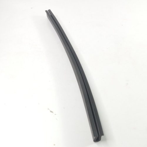 Ablakemelő Sín Gumi Betét Hátsó 78812-78400 Maruti (Suzuki)