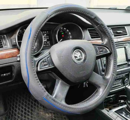 Autolife Műbőr Kormányvédő 38cm Fekete/Kék (2394BL)