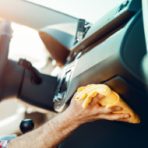 Műszerfal-műanyag tisztítás és ápolás