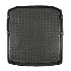   Méretpontos Műanyag csomagtértálca Škoda Superb III. 2015-2024 (combi, egyszintes padló, csúszásgátló nélkül)|Rezaw-Plast