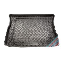   Méretpontos műanyag csomagtértálca VW Golf III. 1991-1997 (ferdehátú, csúszásgátló nélkül)|Rezaw-Plast