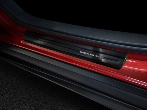 Küszöbdísz szegélyek Mazda CX-30 2019- (sötét, matt)|Avisa