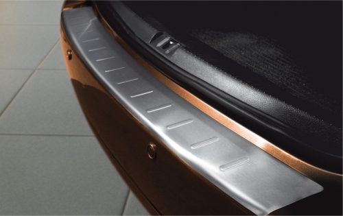 Csomagtartó élvédő csík VW Touran 2010-2015 (II. minőségi osztály)|Avisa