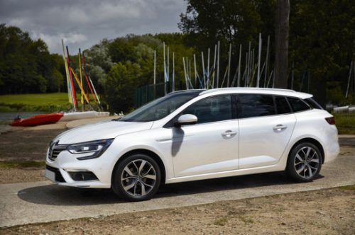 Csomagtartó élvédő Renault Megane 2016- (kombi, matt)|Avisa