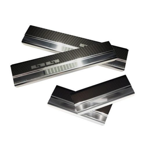 Küszöbdísz Toyota Highlander 2020- (matt, szénfólia)|Alufrost