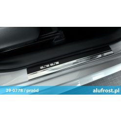   Küszöbdísz Toyota Yaris Cross 2021-  (carbonová fólie)|Alufrost