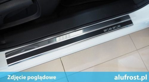 Küszöbdísz szegélyek Opel Astra J 2011-2015 (GTC, karbon fólia)|Alufrost