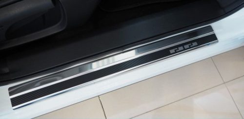 Küszöbdísz Ford Kuga 2013-2019 (szénfólia)|Alufrost