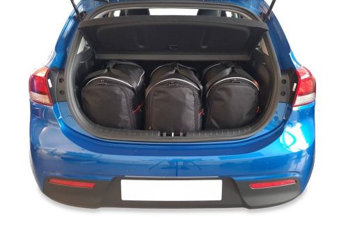 Utazótáska szett Kia Rio 2017- (hb)|Kjust