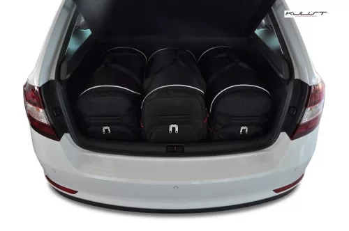 Utazótáska szett Škoda Rapid 2012-2019 (spaceback)|Kjust