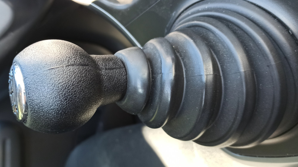   Sebességváltó gomb - Suzuki Splash - Szürke - Suzuki (28113-51K60-EZR)
